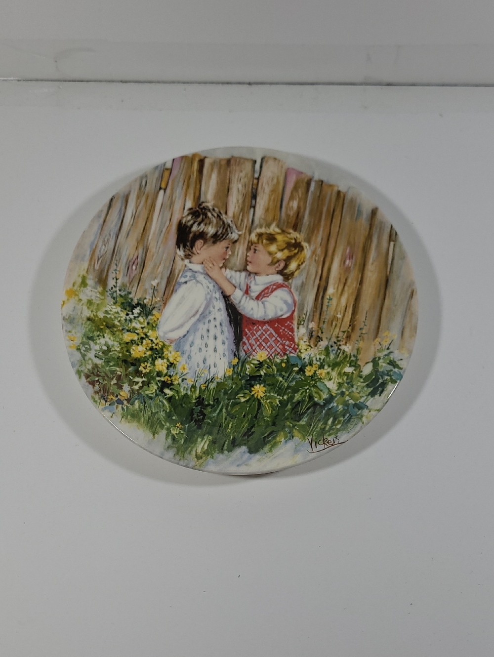 1981 " Be My Friend " by Mary Vickers Decorative Collector Plate #5322C